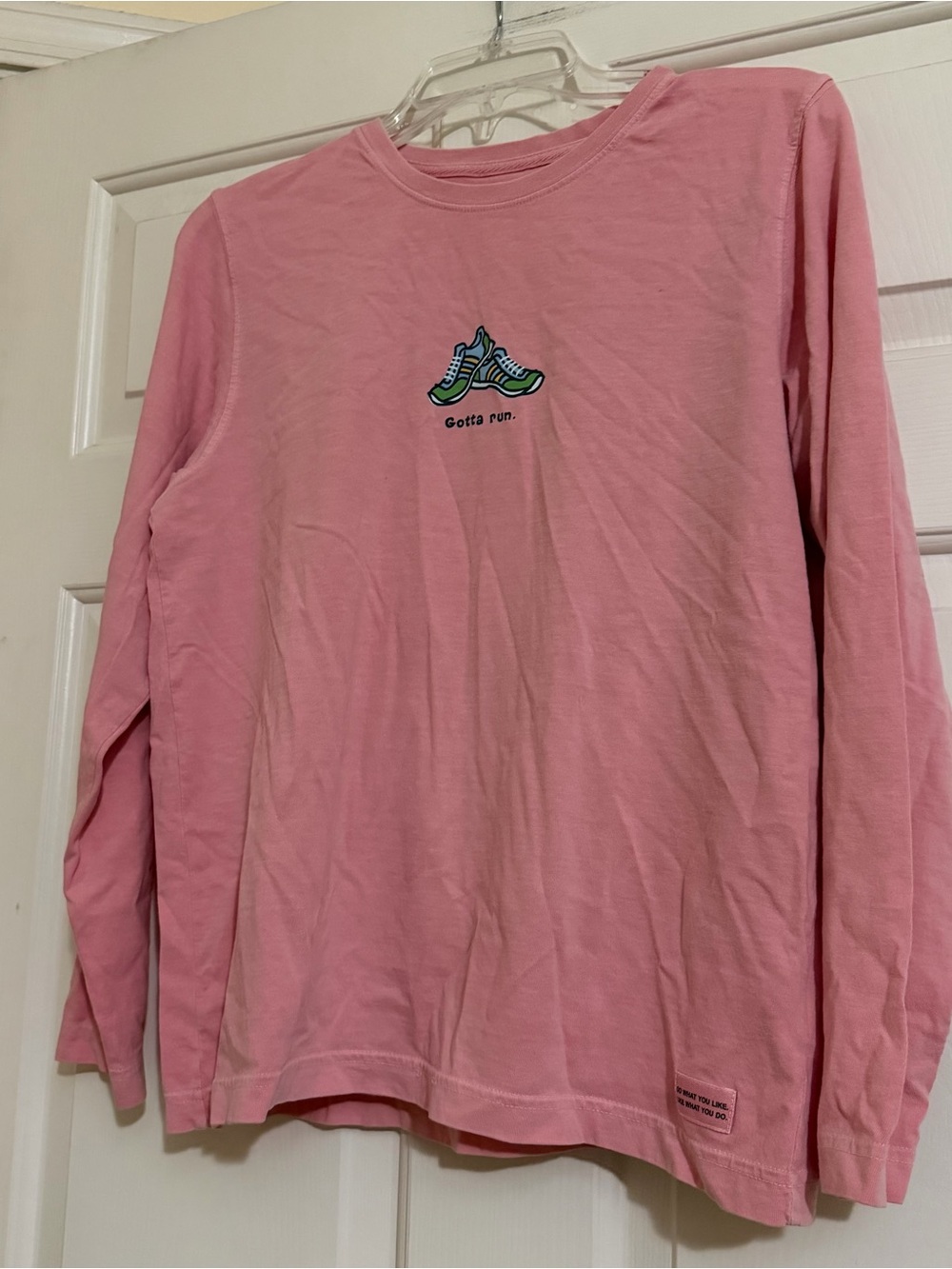 Life Is Good Gotta Run Pink Women’s Long Sleeve Tee T-Shirt Size Medium M